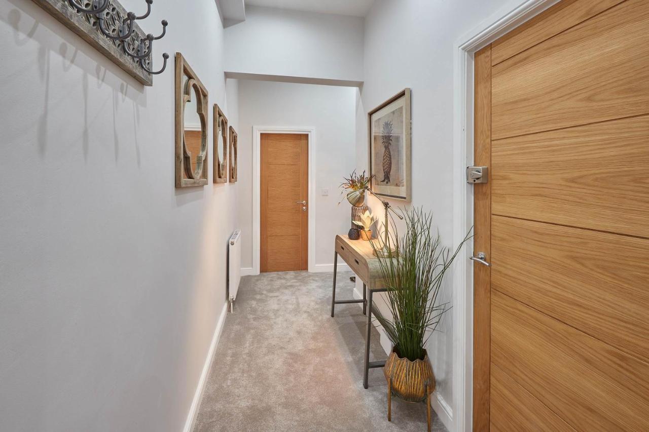 Apartment Host & - View Harrogate